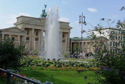 The Best of Berlin: Most Famous Sites Tour  The Best of Berlin: Most Famous Sites Tour