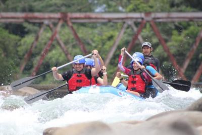 Rafting clase 2 y 3 Río Sarapiquí Rafting clase 2 y 3 Río Sarapiquí