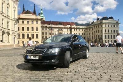Private Transfer from Prague Airport to City Centre