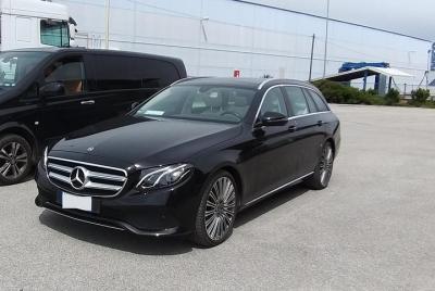 Zurich to Zurich Airport (ZRH) - Departure Private Car Transfer  Zurich to Zurich Airport (ZRH) - Departure Private Car Transfer