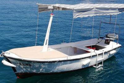 Explore west side of island Brač with Traditional Dalmatian boat Explore west side of island Brač with Traditional Dalmatian boat