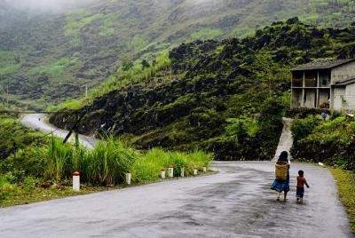 Tay Con Linh Trekking 2-Day Tour from Hanoi or Ha Giang Tay Con Linh Trekking 2-Day Tour from Hanoi or Ha Giang
