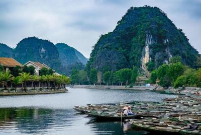 Ninh Binh Day Tour: Hoa Lu Tam Coc Full Day Tour + Biking, Boating, Sightseeing Ninh Binh Day Tour: Hoa Lu Tam Coc Full Day Tour + Biking, Boating, Sightseeing