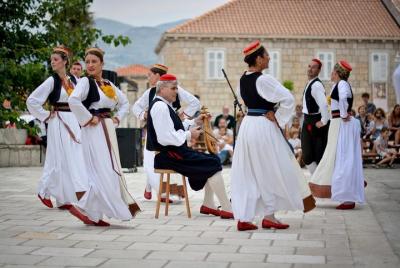 From Dubrovnik: Cilipi Folklore Morning From Dubrovnik: Cilipi Folklore Morning
