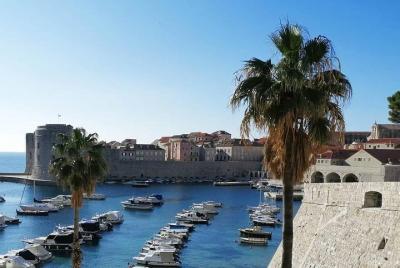 Guided Tour to discover Dubrovnik's Old Town, by day or night