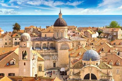 Unique Dubrovnik Sightseeing and Shopping Day Trip from Makarska  Unique Dubrovnik Sightseeing and Shopping Day Trip from Makarska