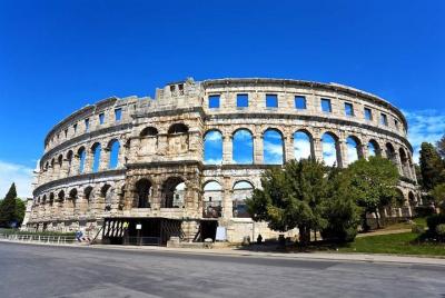Two and a Half Hour History Walking Tour in Pula Two and a Half Hour History Walking Tour in Pula