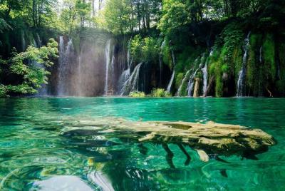 Plitvice Lakes National Park Economy Group Tour