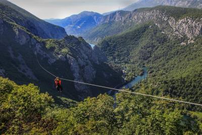 Zipline Croatia: Cetina Canyon Zipline Adventure from Omis Zipline Croatia: Cetina Canyon Zipline Adventure from Omis