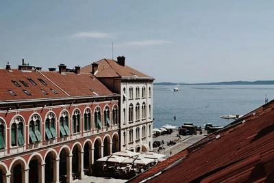 Walk & talk Split private tour