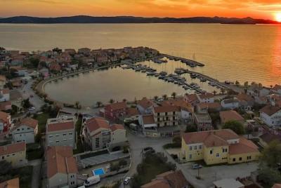 Transfer from Zadar airport to Bibinje Transfer from Zadar airport to Bibinje