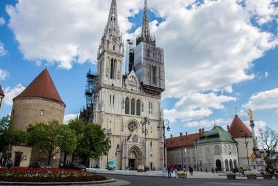 Zagreb Airport Transfers : Zagreb City to Zagreb Airport ZAG in L Zagreb Airport Transfers : Zagreb City to Zagreb Airport ZAG in L