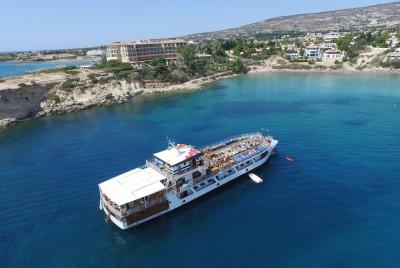 Wave Dancer Sunshine Full Day Cruise - All Inclusive
