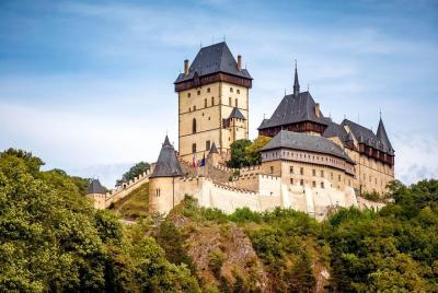 Munich-Prague One-Way Sightseeing Tour Bus Munich-Prague One-Way Sightseeing Tour Bus