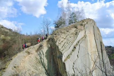 The Cliff trail hike