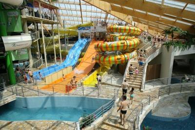 Aquapalace Prague Half-Day Admission Ticket Including Round-Trip  Aquapalace Prague Half-Day Admission Ticket Including Round-Trip