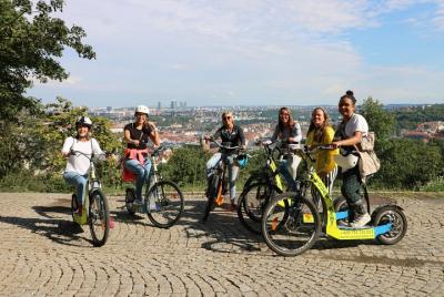 Private 3-h of Grand Combo Tour on Segway and E-Scooter/ E-Bike Private 3-h of Grand Combo Tour on Segway and E-Scooter/ E-Bike