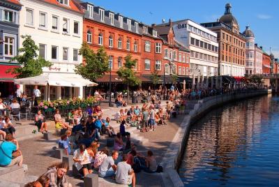 Aarhus (AAR) to City Center to Airport - Private Transfer