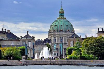 Copenhagen City Highlights Private Tour & Christiansborg Palace