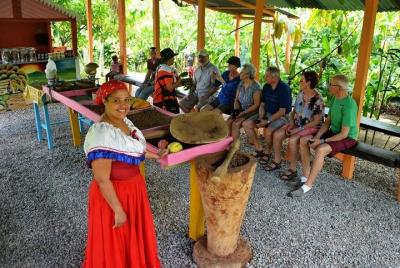 Half-Day Tour: Dominican Discovery Of a Culture Half-Day Tour: Dominican Discovery Of a Culture