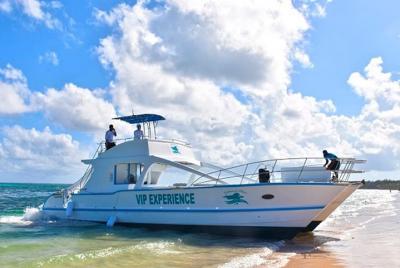 Private party boat for wedding groups and bachelorette in Punta Cana (Half Day)  Private party boat for wedding groups and bachelorette in Punta Cana (Half Day)