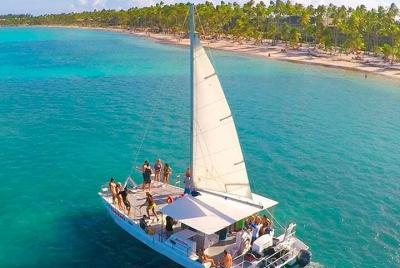 Shared Party Boat in Cap Cana Shared Party Boat in Cap Cana