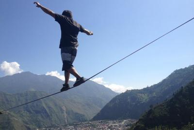 Slacklining in Baños