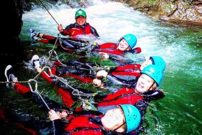 Canyoning - Barranquismo Con La Cascada Mas Grande - 45 Metros  Canyoning - Barranquismo Con La Cascada Mas Grande - 45 Metros