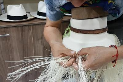 Panama Hat Maker, Artisan goods, Museum, Beachfront local Cuisine Panama Hat Maker, Artisan goods, Museum, Beachfront local Cuisine