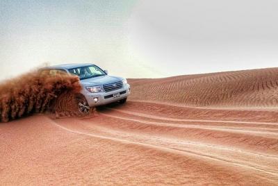 Enjoy Desert Safari Tour with BBQ Dinner - Ras al Khaimah Enjoy Desert Safari Tour with BBQ Dinner - Ras al Khaimah