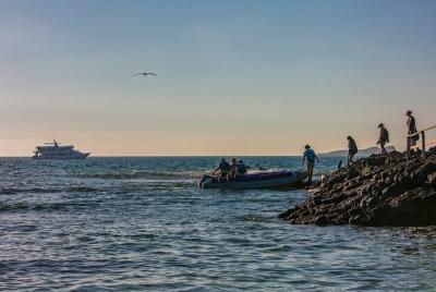 5-Day Monserrat Galapagos Cruise Itinerary A