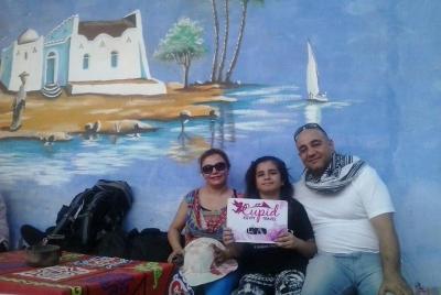 Local family house culture tour