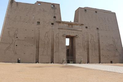 Trip from luxor to Edfu by train