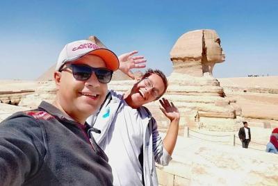  Guided tour to Giza pyramids& Saqqara & Memphis & Dahshour .with