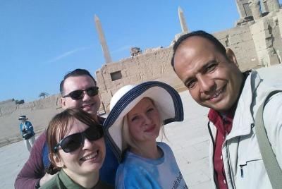 Luxor Private Full-Day Tour: Discover the East and West Banks of 