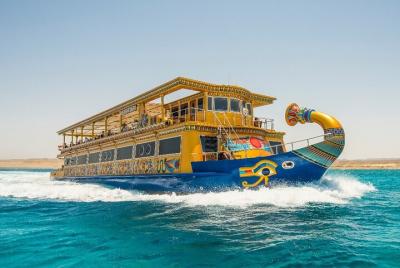 Nefertari Boat & Semi-Submarine Sea Trip - Marsa Alam