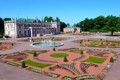 Private Tour: Highlights of Tallinn with Kadriorg and Pirita