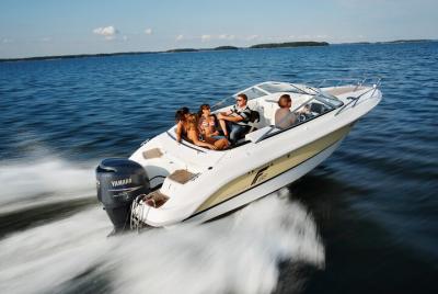 2 Hour Boat Tour in the Helsinki Archipelago by Helsinki Cruising