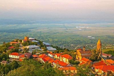 Kakheti Tour: Signagi + Bodbe Monastery + Gurgeniani Waterfall