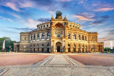 Dresden and Meissen: private day tour from Berlin in a minivan Dresden and Meissen: private day tour from Berlin in a minivan