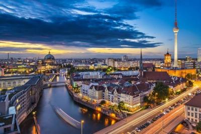 East Berlin History Tour with a Local Expert: 100% Personalized & Private East Berlin History Tour with a Local Expert: 100% Personalized & Private
