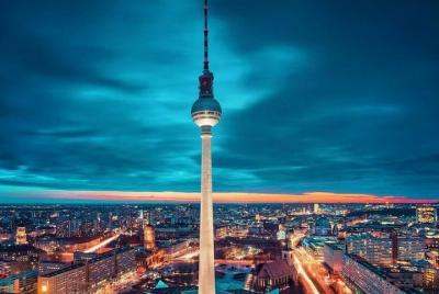 Private Berlin Half Day Tour with a Local: See the City Unscripted ★★★★★ Private Berlin Half Day Tour with a Local: See the City Unscripted ★★★★★