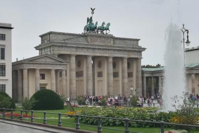 Historical Berlin & Highlights & Licensed Guide (DIN EN 15565) Historical Berlin & Highlights & Licensed Guide (DIN EN 15565)
