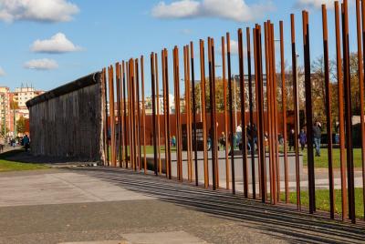 Berlin Wall - Destinies, Heroes & Love Stories Berlin Wall - Destinies, Heroes & Love Stories