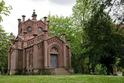 Frankfurt Cemetery - Burial and grave culture in Germany