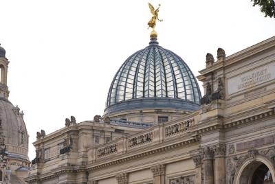 Private Airport Transfer: from Dresden to Dresden International A Private Airport Transfer: from Dresden to Dresden International A