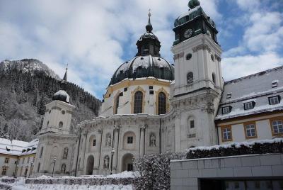 King Ludwig Castle Tour And Transfer To Munich Airport From Garmisch-Partenkir King Ludwig Castle Tour And Transfer To Munich Airport From Garmisch-Partenkir