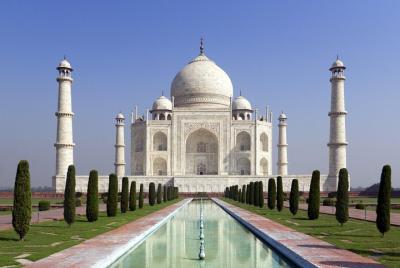 A lifetime experience Taj Mahal tour A lifetime experience Taj Mahal tour