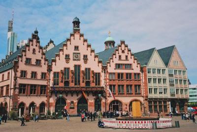 Private Airport Transfer: from Frankfurt to Frankfurt-Hahn Airport (HHN)