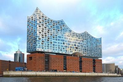 Layover in Hamburg a Private Tour with a local: Best Highlights of Hamburg Layover in Hamburg a Private Tour with a local: Best Highlights of Hamburg